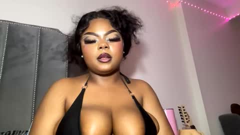 Princess Momo online show from January 28, 2025, 7:22 am