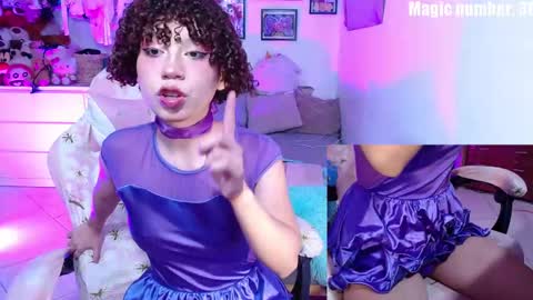 Snapshot of mon_belle chatting on November 5, 2025, 4:01 am Jessie online show from November 5, 2025, 4:01 am