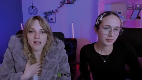 Mona  online show from April 18, 2026, 7:18 pm