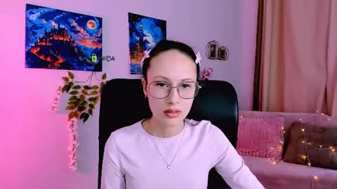 Mona  online show from July 27, 2026, 8:32 am