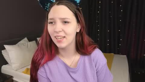 Monica online show from November 11, 2025, 5:07 am