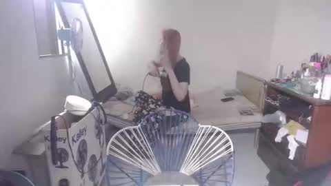 evi online show from January 13, 2026, 9:42 pm