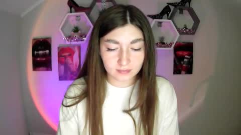 Snapshot of monica_sweets chatting on September 13, 2025, 6:13 am sweet girl and shine body online show from September 13, 2025, 6:13 am