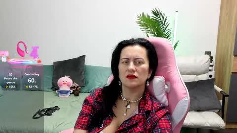 Monica online show from September 30, 2025, 6:02 pm