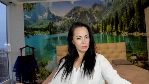 Snapshot of monica_weisss chatting on January 15, 2025, 4:57 am monica_weisss online show from January 15, 2025, 4:57 am