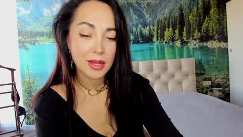 Snapshot of monica_weisss chatting on January 22, 2025, 7:03 am monica_weisss online show from January 22, 2025, 7:03 am