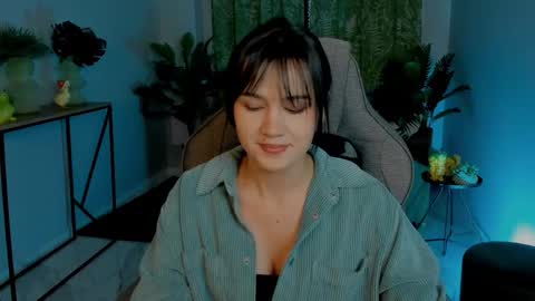 monica online show from November 19, 2025, 5:35 pm