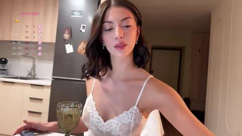 Snapshot of monika_reed1 chatting on January 31, 2026, 7:56 pm Monika online show from January 31, 2026, 7:56 pm