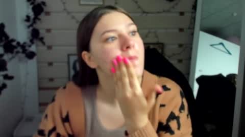 Snapshot of monika_youu chatting on April 10, 2026, 6:51 am Monika online show from April 10, 2026, 6:51 am