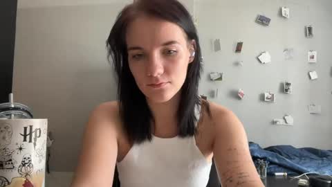 Rose online show from April 16, 2026, 5:19 am