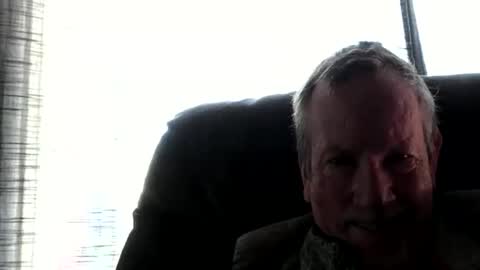 Monkee Dance online show from December 1, 2024, 8:09 pm