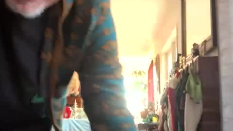 Monkee Dance online show from December 31, 2024, 7:07 pm