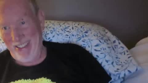 Monkee Dance online show from September 13, 2025, 4:56 am