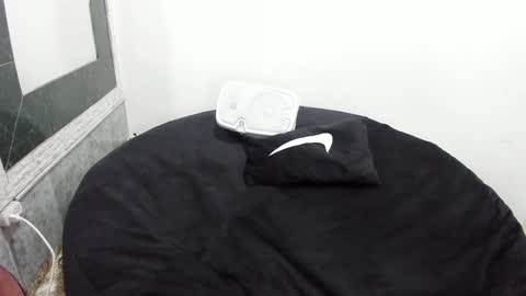 Snapshot of monkeyd_66 chatting on February 4, 2025, 8:02 am monkeyd_66 online show from February 4, 2025, 8:02 am