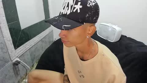 Snapshot of monkeyd_66 chatting on February 9, 2025, 11:25 am monkeyd_66 online show from February 9, 2025, 11:25 am