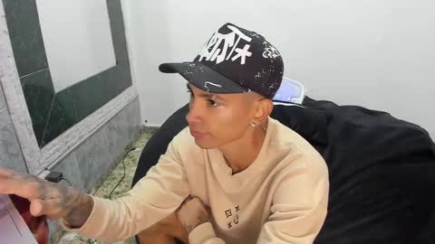 monkeyd_66 online show from February 10, 2025, 9:25 am