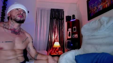 monnojones online show from February 6, 2026, 5:56 am