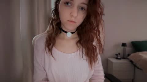 Snapshot of monnymoonn chatting on January 8, 2026, 4:59 am Mary online show from January 8, 2026, 4:59 am