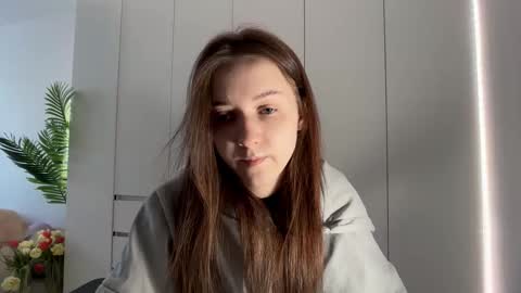 Snapshot of monnymoonn chatting on March 16, 2026, 7:23 am Mary online show from March 16, 2026, 7:23 am