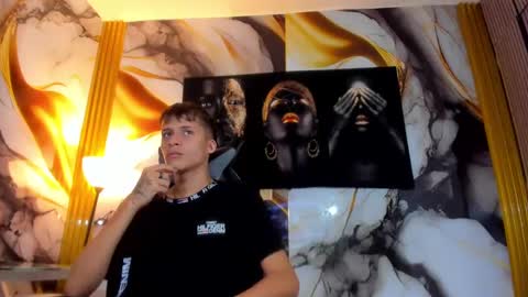 mono_blonde online show from September 17, 2025, 7:59 pm