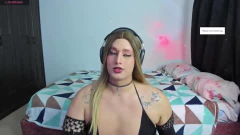 veronika ind online show from November 13, 2025, 12:15 pm