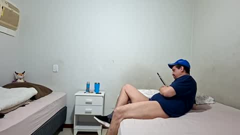 monoovo online show from July 15, 2026, 9:42 pm