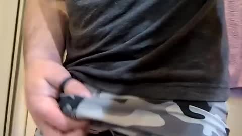 Snapshot of monrod2517 chatting on January 12, 2025, 1:27 pm monrod2517 online show from January 12, 2025, 1:27 pm