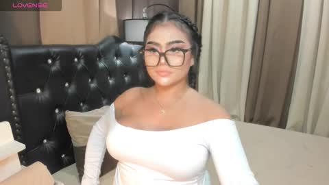 Snapshot of monstrouscockdivaontop chatting on September 25, 2025, 5:44 am Ruthie online show from September 25, 2025, 5:44 am