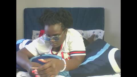 Snapshot of montel22 chatting on December 4, 2024, 7:17 am montel22 online show from December 4, 2024, 7:17 am