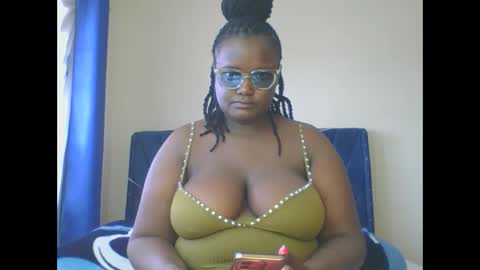Snapshot of montel22 chatting on December 28, 2024, 7:33 am montel22 online show from December 28, 2024, 7:33 am