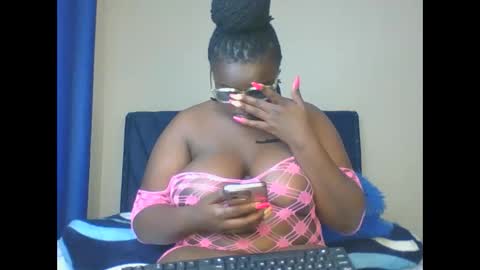 Snapshot of montel22 chatting on January 7, 2025, 8:24 am montel22 online show from January 7, 2025, 8:24 am