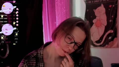 Snapshot of moon__girl chatting on October 29, 2025, 8:10 pm Roxy online show from October 29, 2025, 8:10 pm