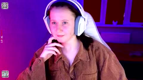 Lola online show from February 3, 2026, 4:01 pm