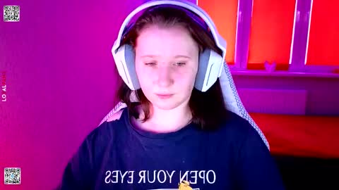 Lola online show from February 6, 2026, 9:01 am