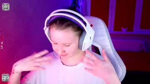 Lola online show from March 14, 2026, 5:29 pm