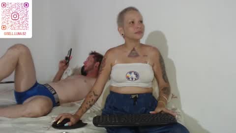 Snapshot of moon_cat85 chatting on January 11, 2025, 5:07 pm Luna online show from January 11, 2025, 5:07 pm