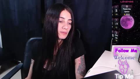 Snapshot of moon_magic666 chatting on March 2, 2026, 3:41 am Moon Magic666 online show from March 2, 2026, 3:41 am