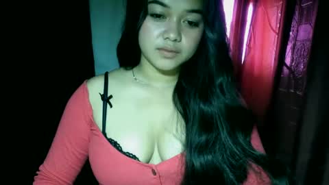 Snapshot of moon_of_desirexx chatting on October 1, 2025, 8:15 pm Joy online show from October 1, 2025, 8:15 pm