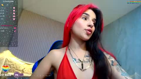 Snapshot of moon_red_r chatting on June 26, 2026, 1:10 am Moon online show from June 26, 2026, 1:10 am
