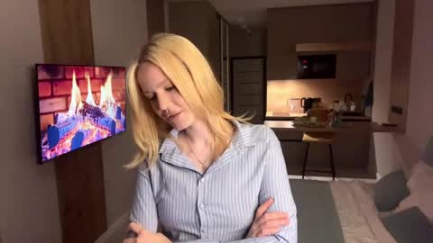 Britney online show from April 18, 2026, 9:48 pm