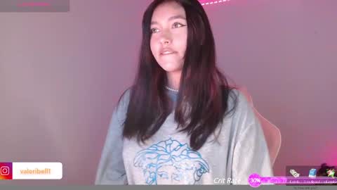 Snapshot of moonbella_bell chatting on December 2, 2024, 7:16 pm bell  online show from December 2, 2024, 7:16 pm