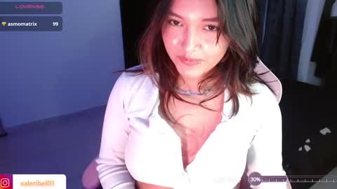 Snapshot of moonbella_bell chatting on March 8, 2025, 6:43 am bell  online show from March 8, 2025, 6:43 am