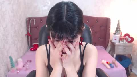 Charlotte online show from December 22, 2024, 5:21 pm