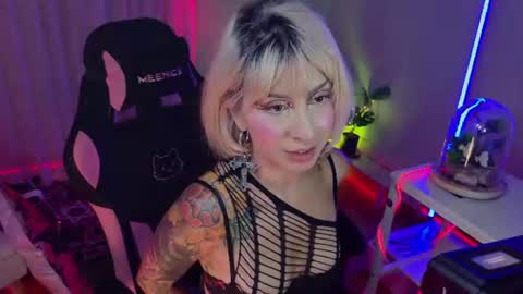 Cinna online show from July 24, 2026, 11:03 pm