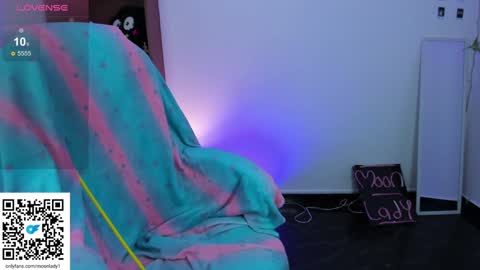 MOON  online show from December 16, 2024, 3:40 am