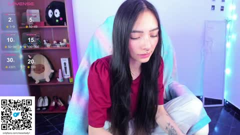 MOON  online show from January 14, 2025, 4:04 am