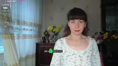 Snapshot of moonlight_88888 chatting on October 7, 2025, 2:14 pm Moonlight 88888 online show from October 7, 2025, 2:14 pm