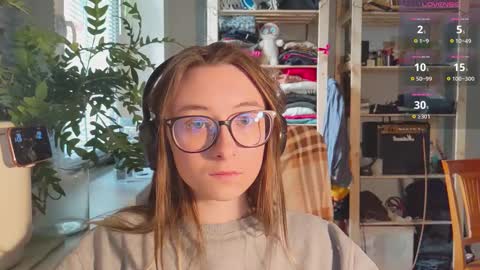 Snapshot of moonlight__lovers chatting on February 14, 2025, 2:44 pm Dana online show from February 14, 2025, 2:44 pm