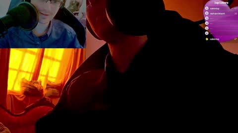 Snapshot of moonsire chatting on January 9, 2025, 12:09 pm Moonsire online show from January 9, 2025, 12:09 pm