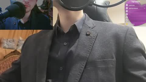 Snapshot of moonsire chatting on January 9, 2025, 9:26 pm Moonsire online show from January 9, 2025, 9:26 pm